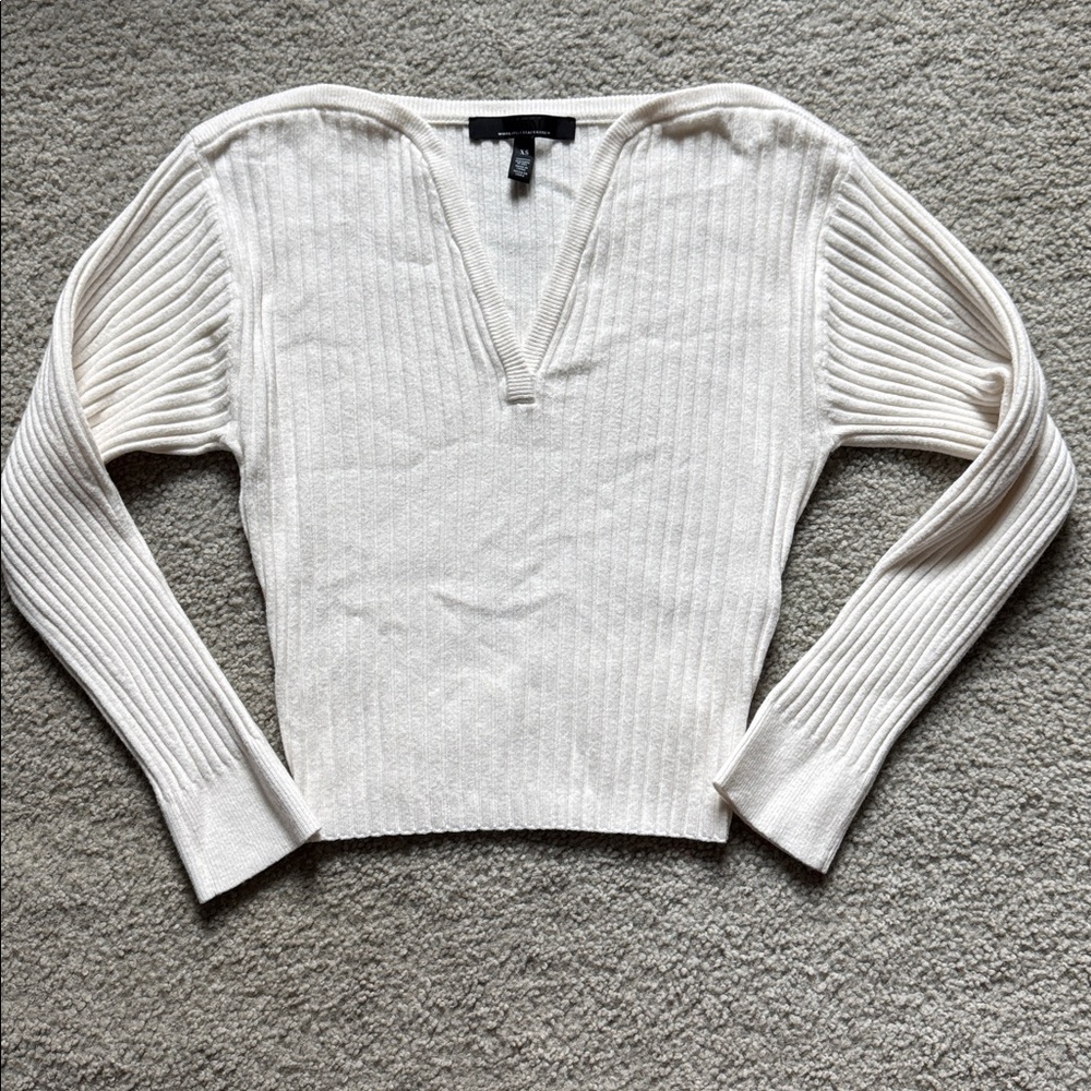 White House Black Market Cream Ribbed V-Neck Top
